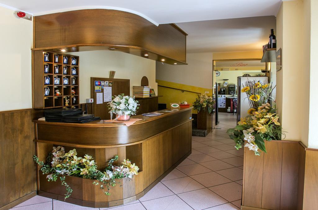 Hotel Del Mera Sorico Exteriér fotografie